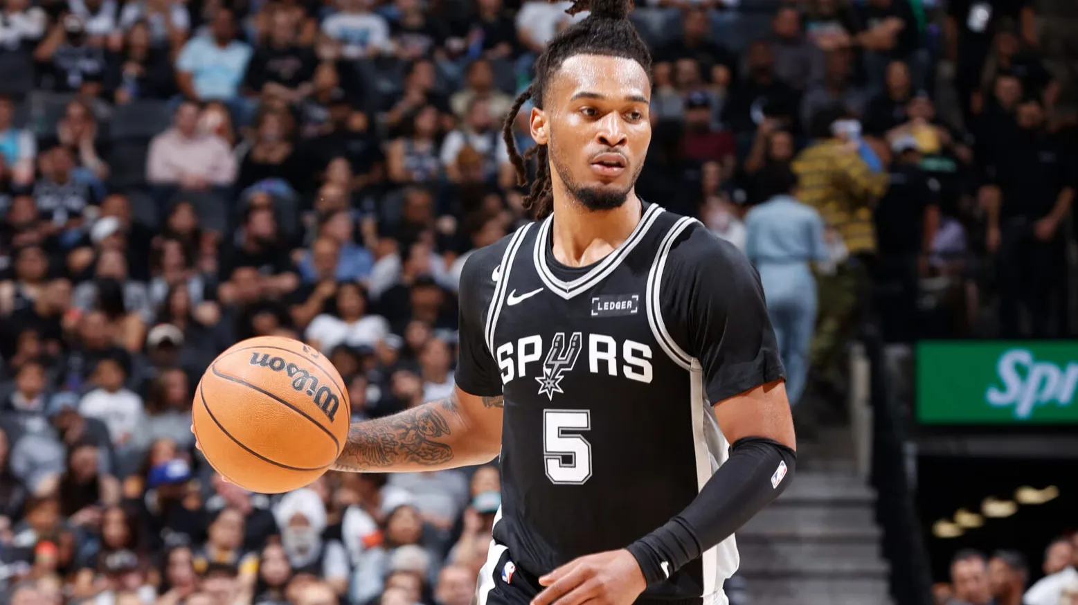 Stephon Castle是馬刺外線領防核心。(photo：NBA)/金享娛樂城